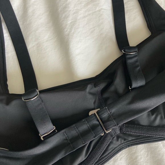 ATHLETA Square Neck Bra Cup Bikini Top Sizes S/M & L/XL NWT - Picture 4 of 6